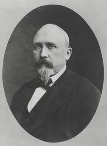 Retrato de Paul-René Léon Ginain de French Photographer